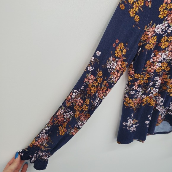 Womens L Navy Floral Long Sleeve Boho Knit Top With Ruffle Cuffs Casual Wear - Picture 9 of 13